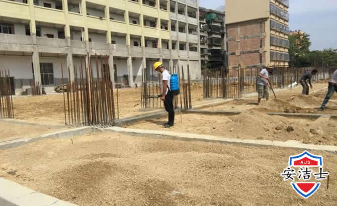 永嘉学校机关防治白蚁